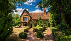 Moreteyne Manor
