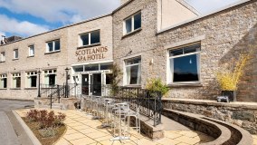 Scotlands Hotel logo