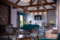The Olde Barn Hotel logo