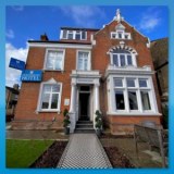 Enfield Holtwhites Hotel logo