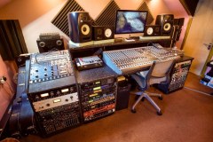Stiwdio Un Residential Recording Studio North Wales logo