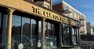 Clifton Park Hotel logo