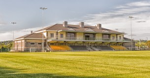 Financial & Club Design logo