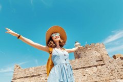 Friendship Holidays (Singles)