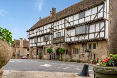 George Inn