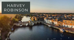 Harvey Robinson logo