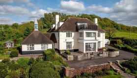Huntingball Lodge Limited