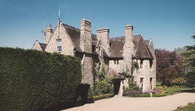 Knowle Country House Restaurant logo