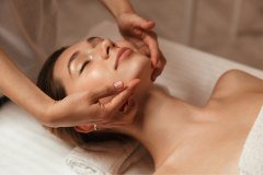 Relaxation Rooms logo