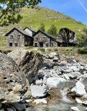 The Copper Mines & Lakes Cottages logo