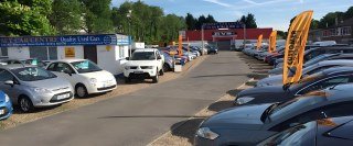 Romsey Commerical Centre logo