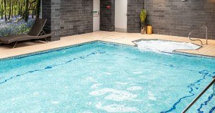 Burleigh Springs Leisure Club logo
