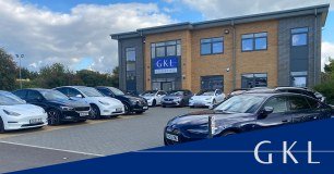 G K L Car & Van Rental logo