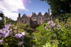 Jesmond Dene House logo